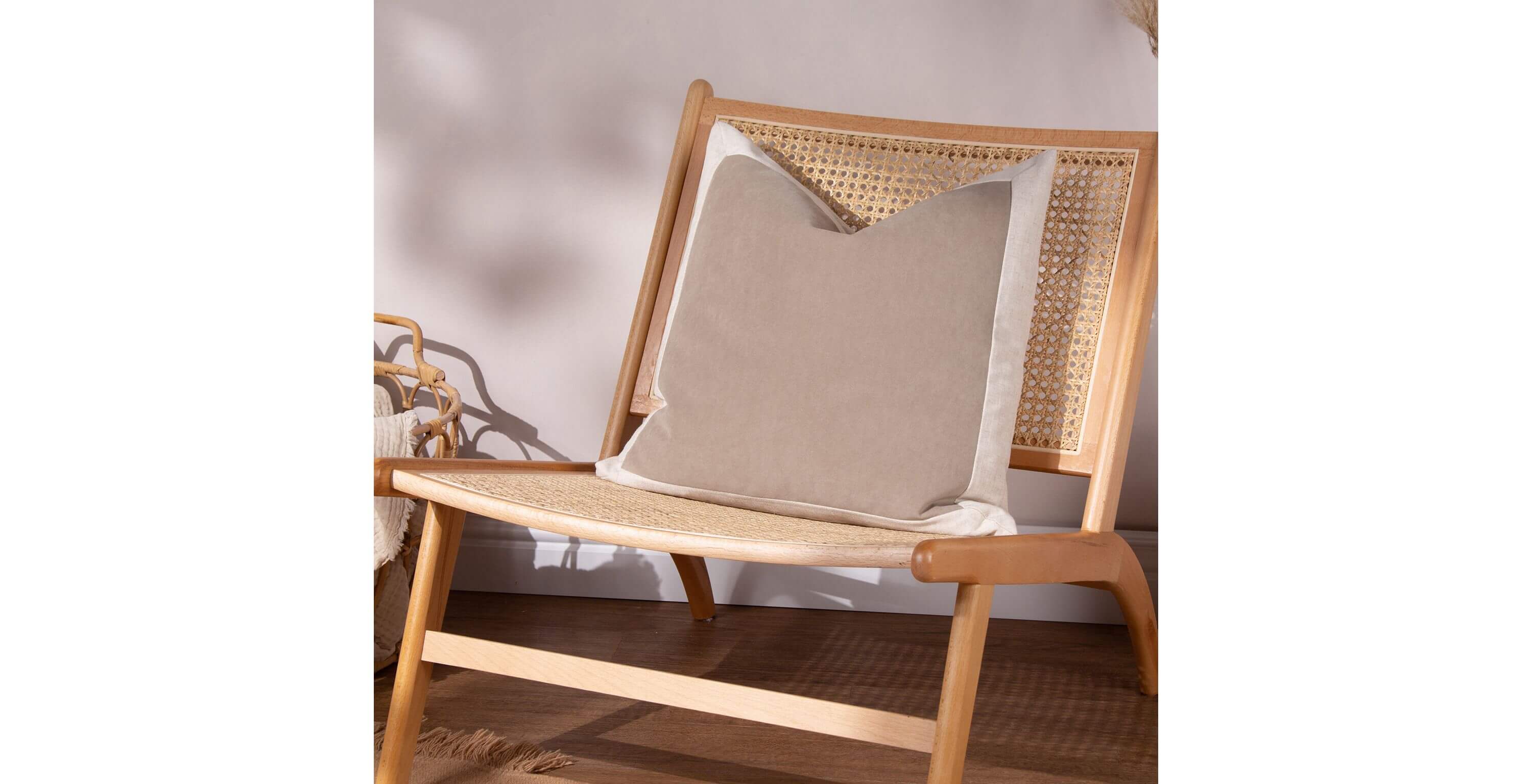 Linen Velvet Cushion - Doe