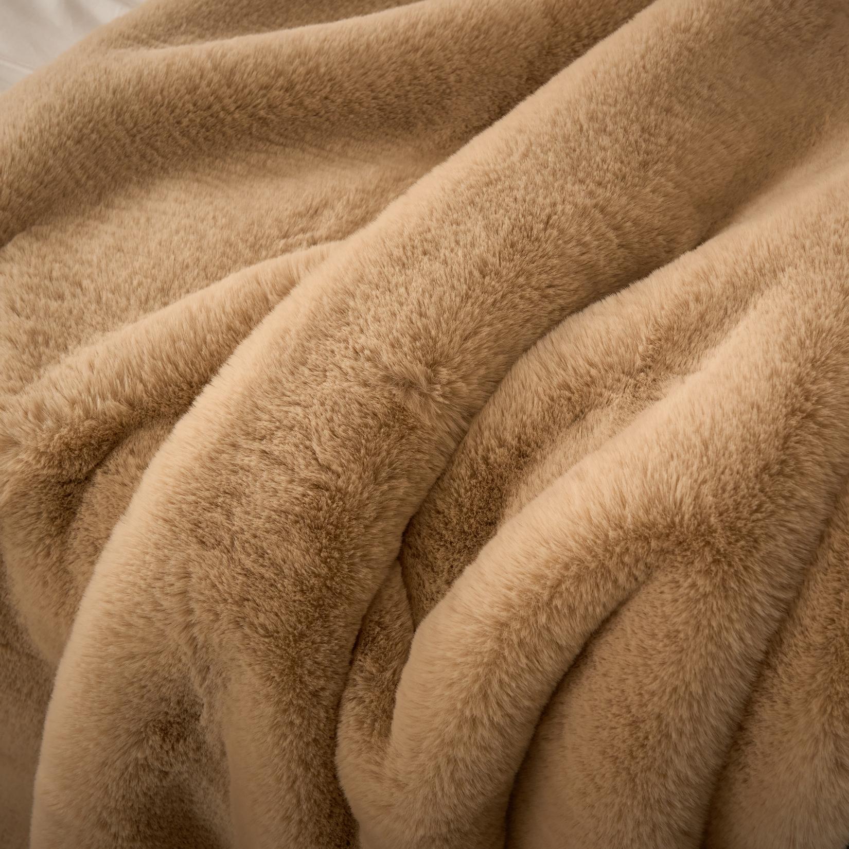 Faux Fur Throw - Beige