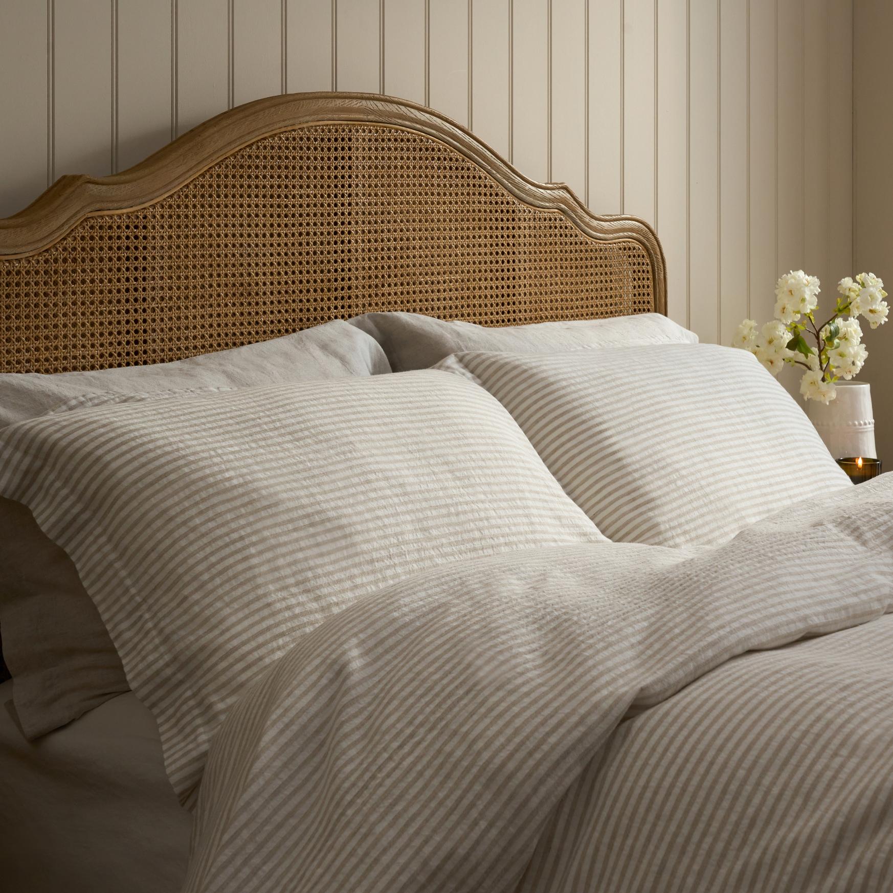 Amelie Stripe Oxford Edge Pillowcase Pair - Natural
