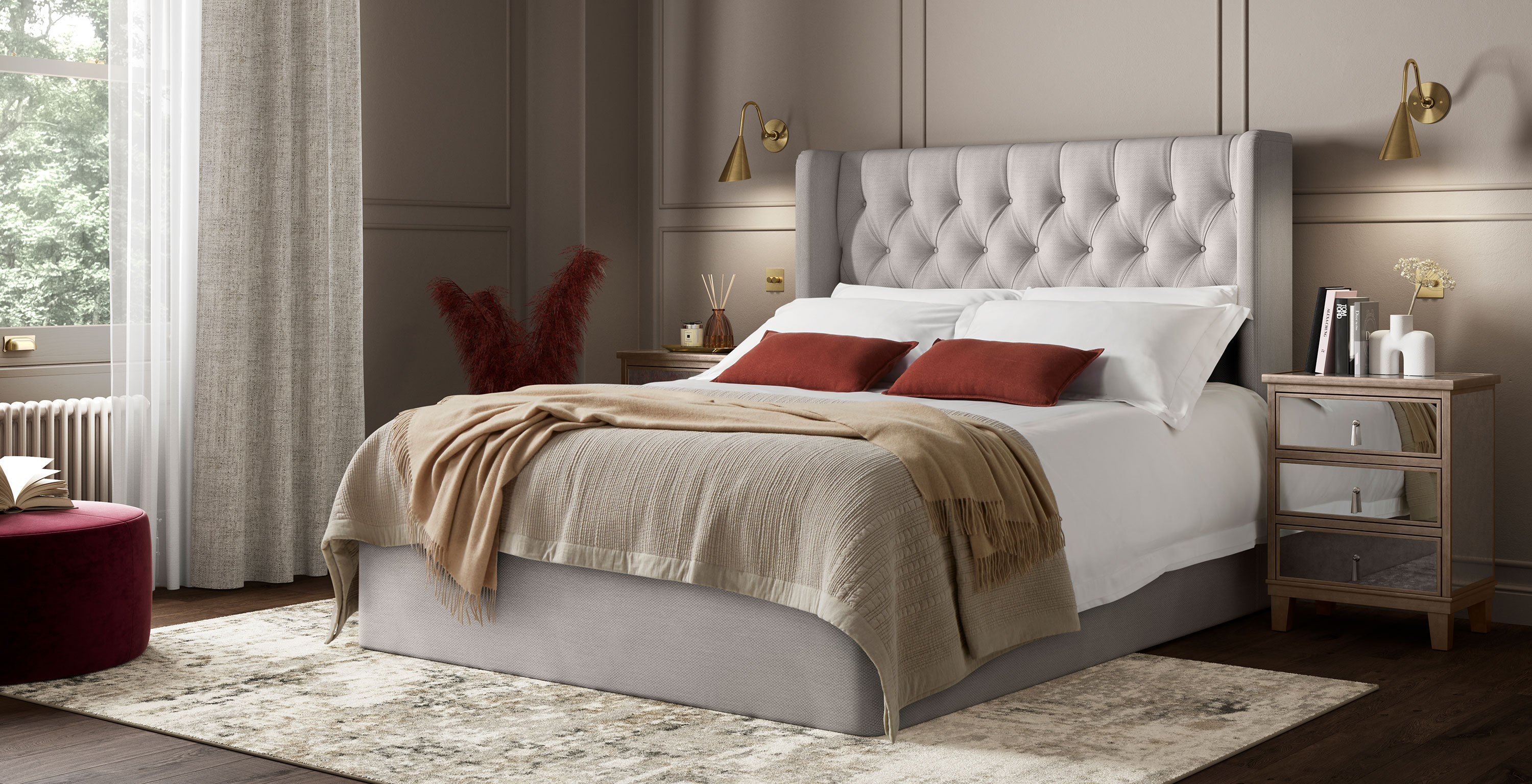 Ives Ottoman Bed Feather & Black