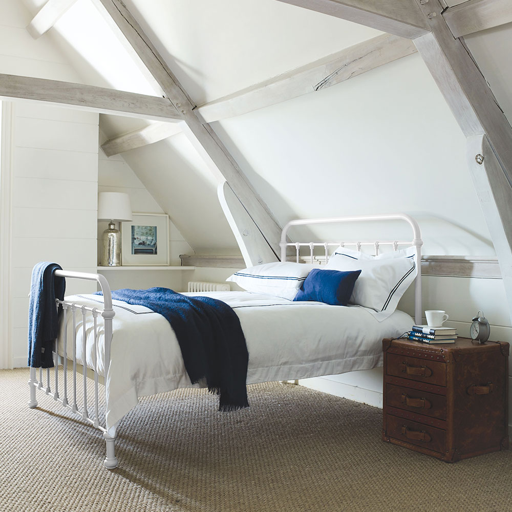 Oliver Bed - Single, Porcelain White